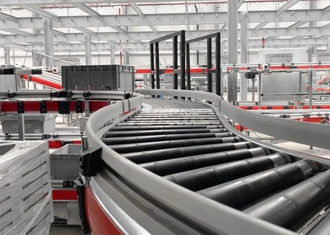 How Conveyor Belts Improve Industrial Efficiency: A Detailed Overview